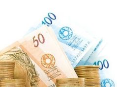 Moedas e cédulas de real